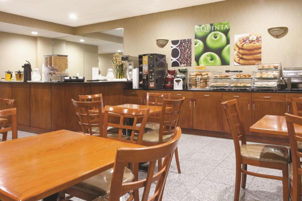La Quinta Inn by Wyndham Queens (New York City) Image 11